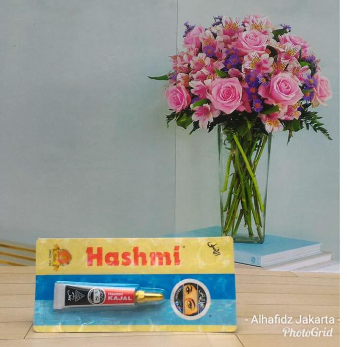 Gilaa Celak Hashmi Kajal / Celak Mata Hashmi Kajal Terbatas