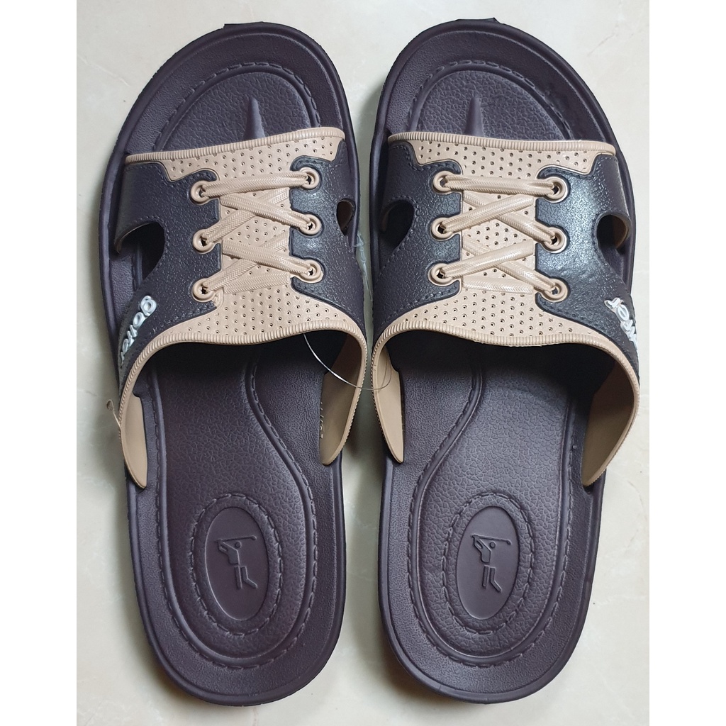 Sandal Golfer
