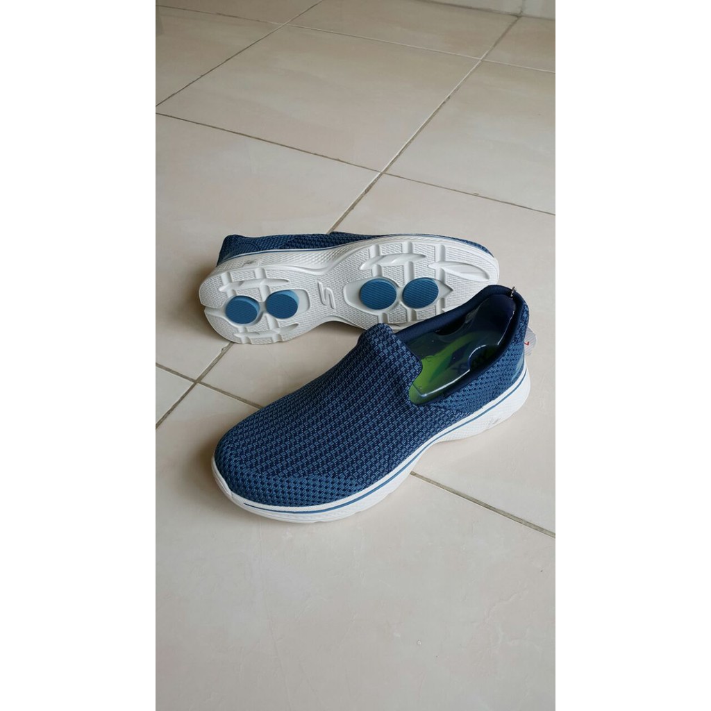 Skechers Go Walk 4 Expert Sepatu Slip On Pria