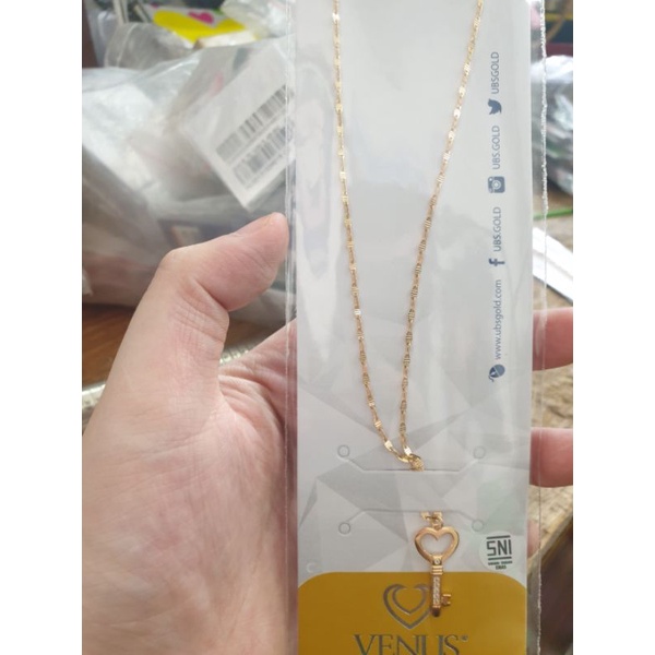 kalung love hati panah kunci permata putih emas asli gold 700 70% 16k