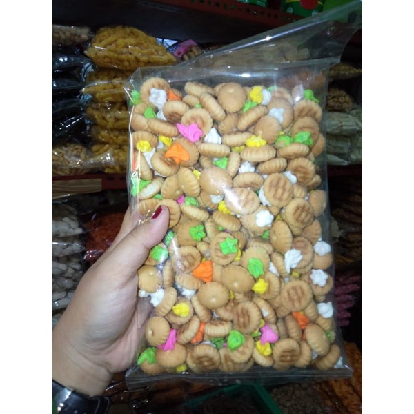 

BISKUIT JADUL GEMROSE KUE Kancing ULANG TAHUN KEMBANG GULA ENAK 250gr