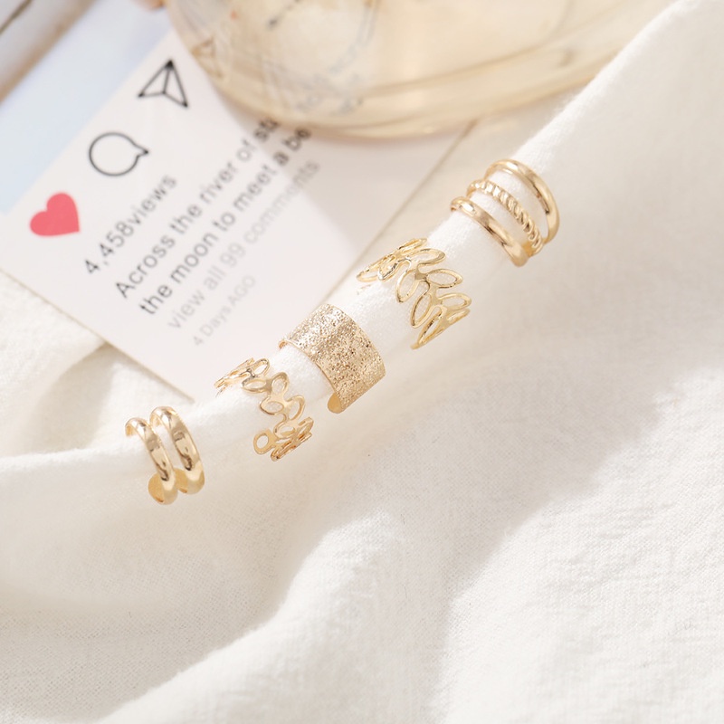 5 Pcs / Set Anting Klip Tanpa Tindik Bentuk Daun Geometris Rongga Gaya Bohemia Korea Untuk Wanita