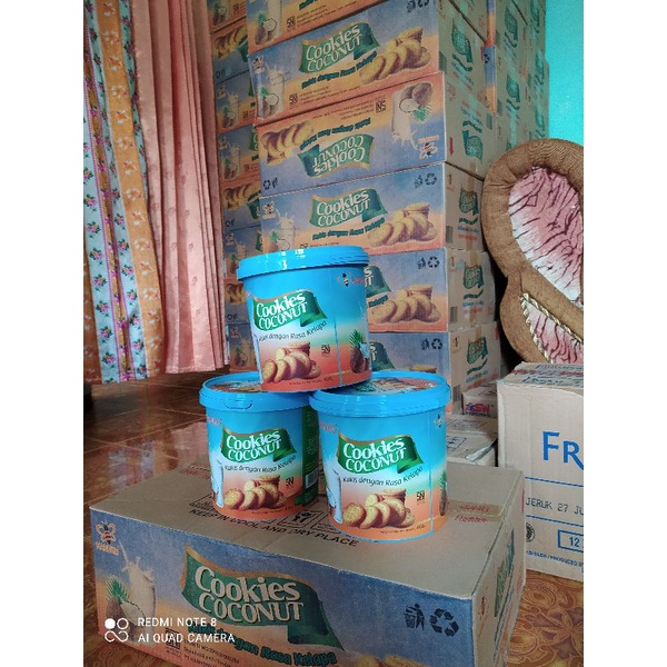 grosir snack kiloan murah biskuit timba/biskuit kaleng HARUKO-COOKIES COCONUT 400Gram