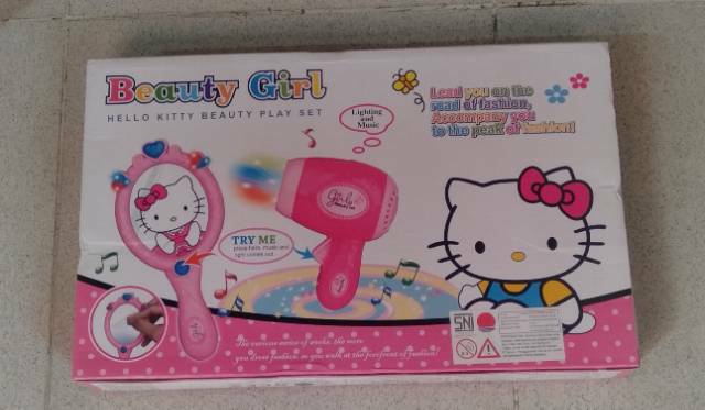 BEAUTY GIRL HELLO KITTY MAKE UP