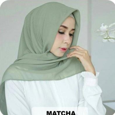 kerudung jiilbab / hijab segi empat bahan bella square polos jahit tepi neci murah premium warna  hijau matcha / sage green / daun muda