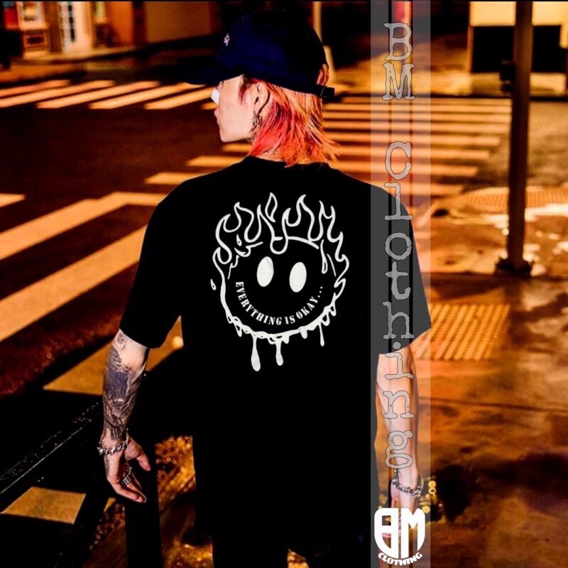 BAJU KAOS T SHIRT ATASAN DISTRO PRIA WANITA GAMBAR BELAKANG EMOJI EMOT EMOTICON SMILE API FIRE HITAM