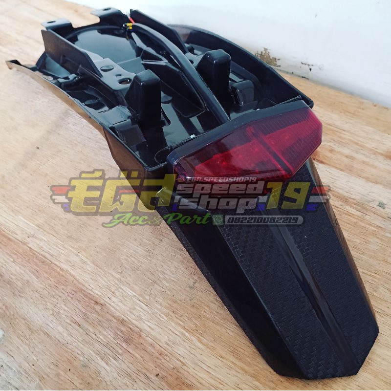 stoplamp crf 150 spakbor belakang + stoplamp crf 150