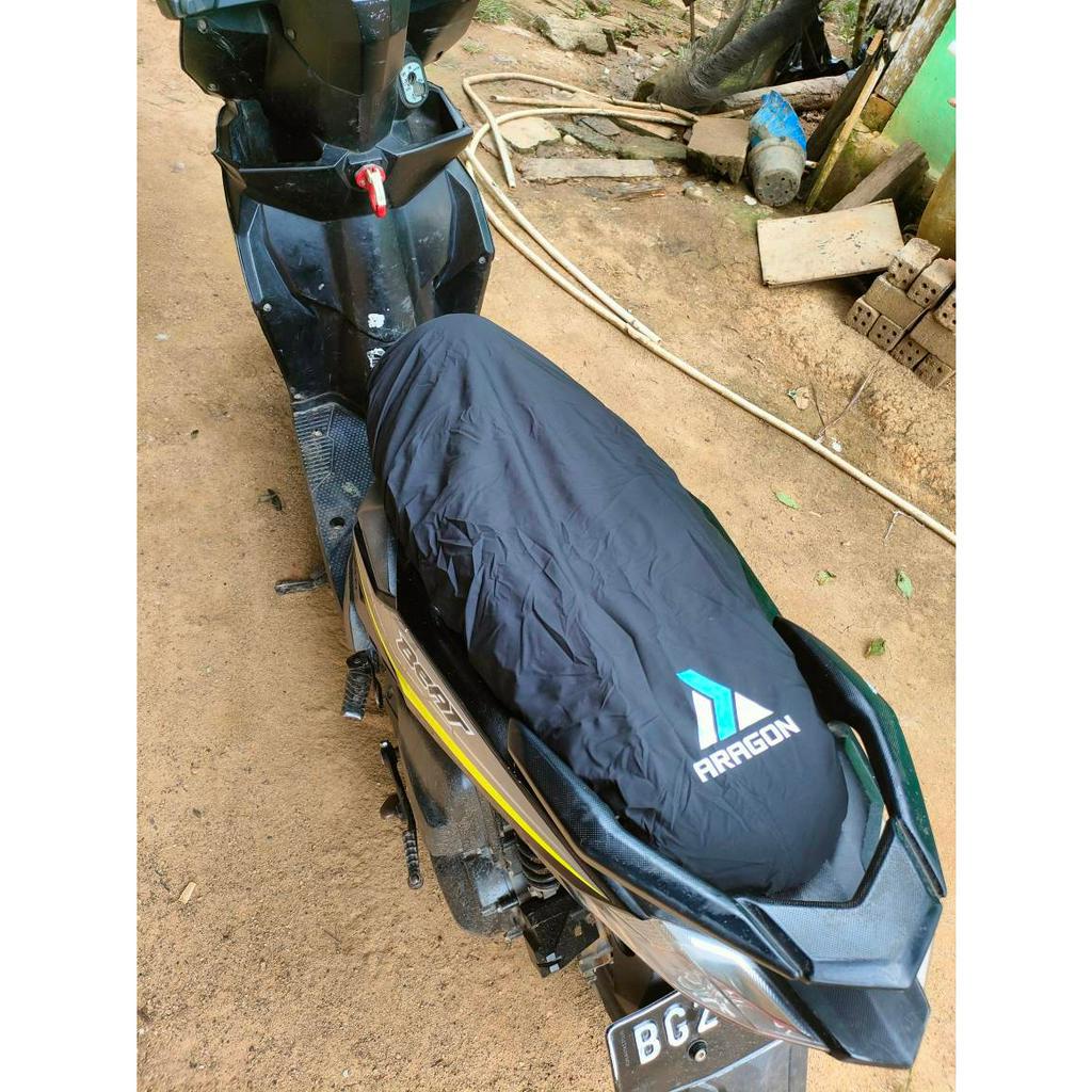 Sarung Jok Motor Vespa Nmax Aerox Pcx Vario Beat Fazzio / Cover Jok Motor Waterproof