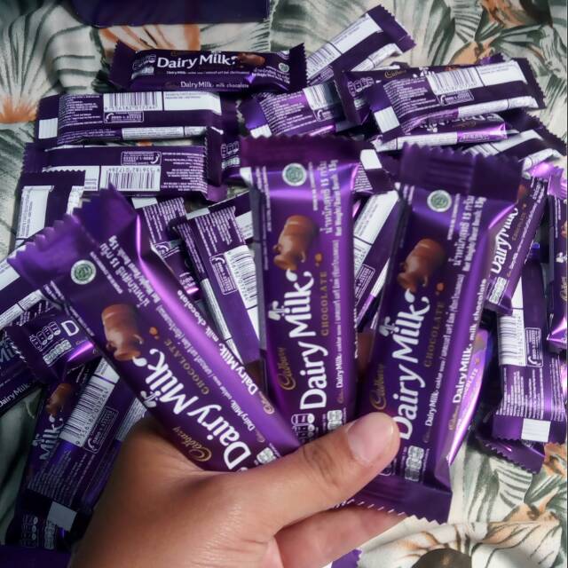 

Coklat dairy milk 15gr