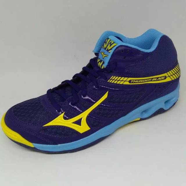 mizuno thunder blade mid