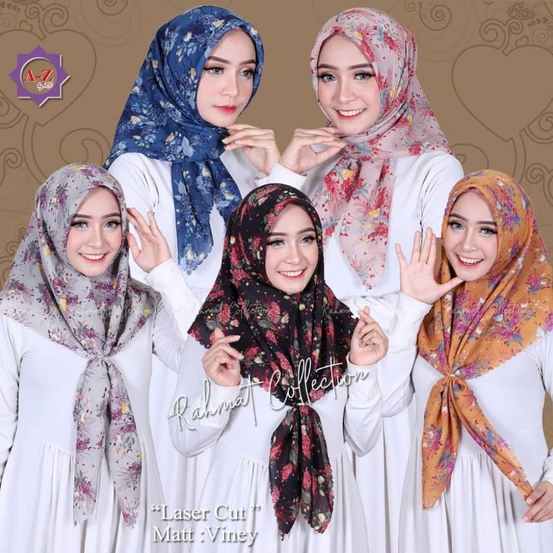JILBAB SEGIEMPAT BELLA SQUARE MOTIF JAHIT TEPI