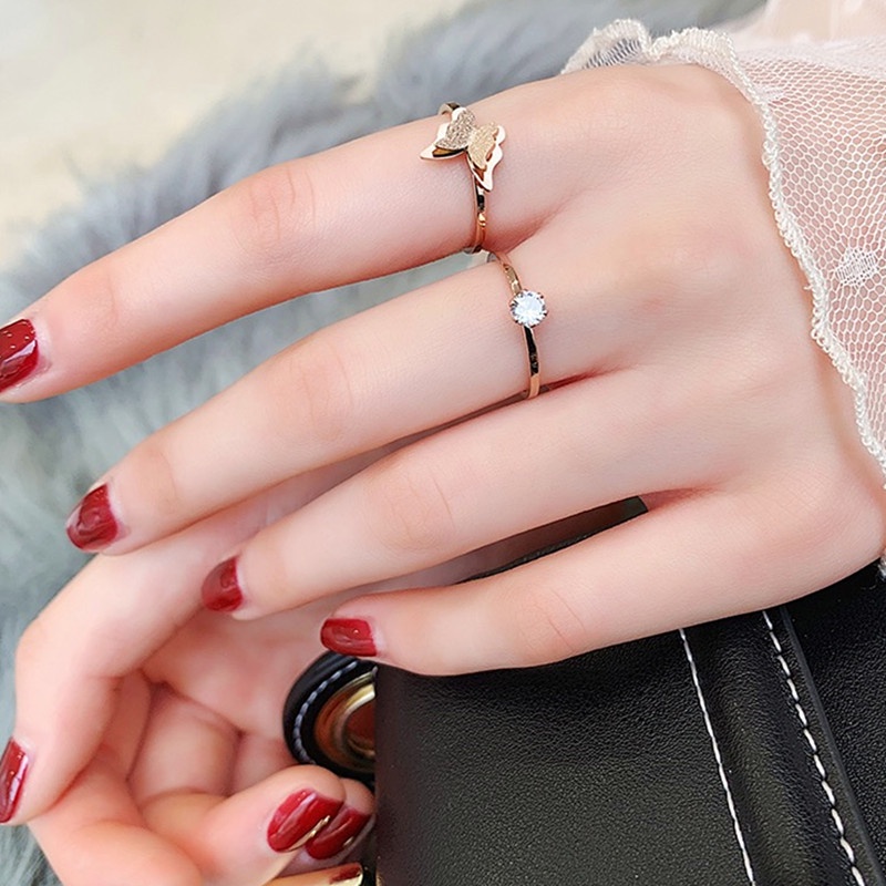 Cincin Titanium Wanita Kupu 1 Karat Berlian Lapis Emas 18K Anti Karat Korea Perhiasan