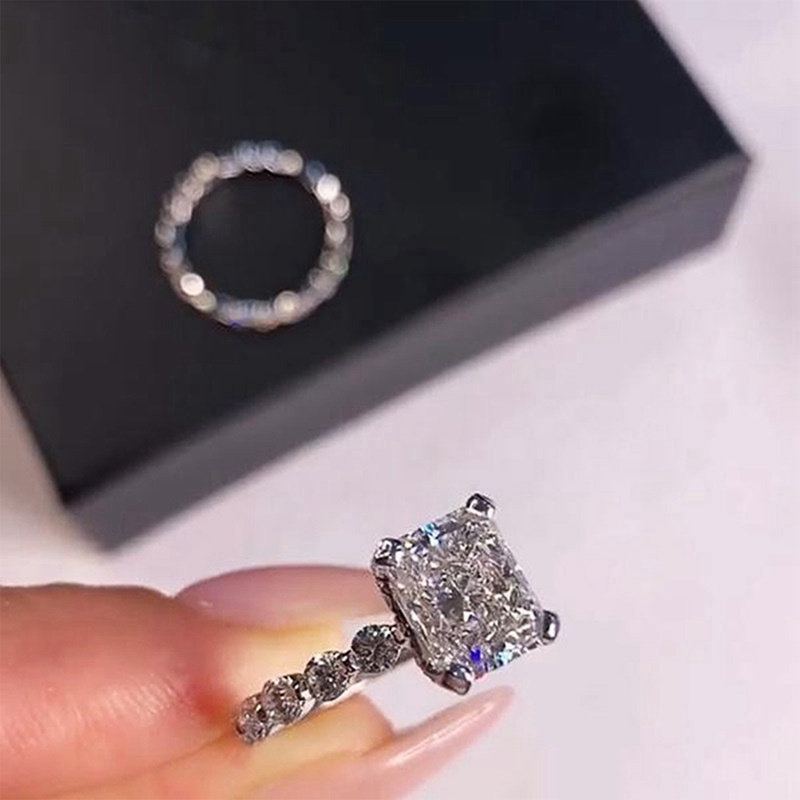 Fancyqube Set Cincin Cubic Zirconia Bentuk Persegi Warna Putih Dapat Ditumpuk Untuk Wanita