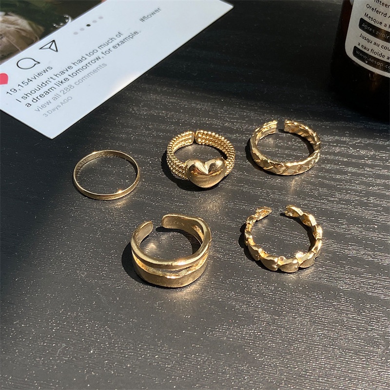 5pcs / Set Cincin Bentuk Hati Gaya Simple Untuk Wanita