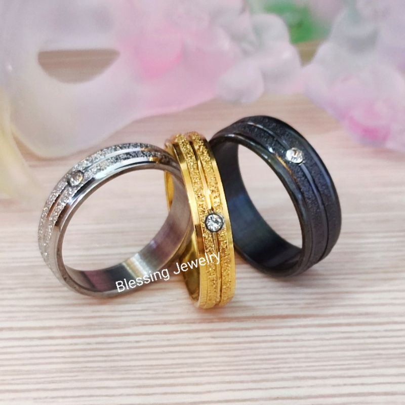 Cincin Pasir Permata Titanium Pria Dan Wanita