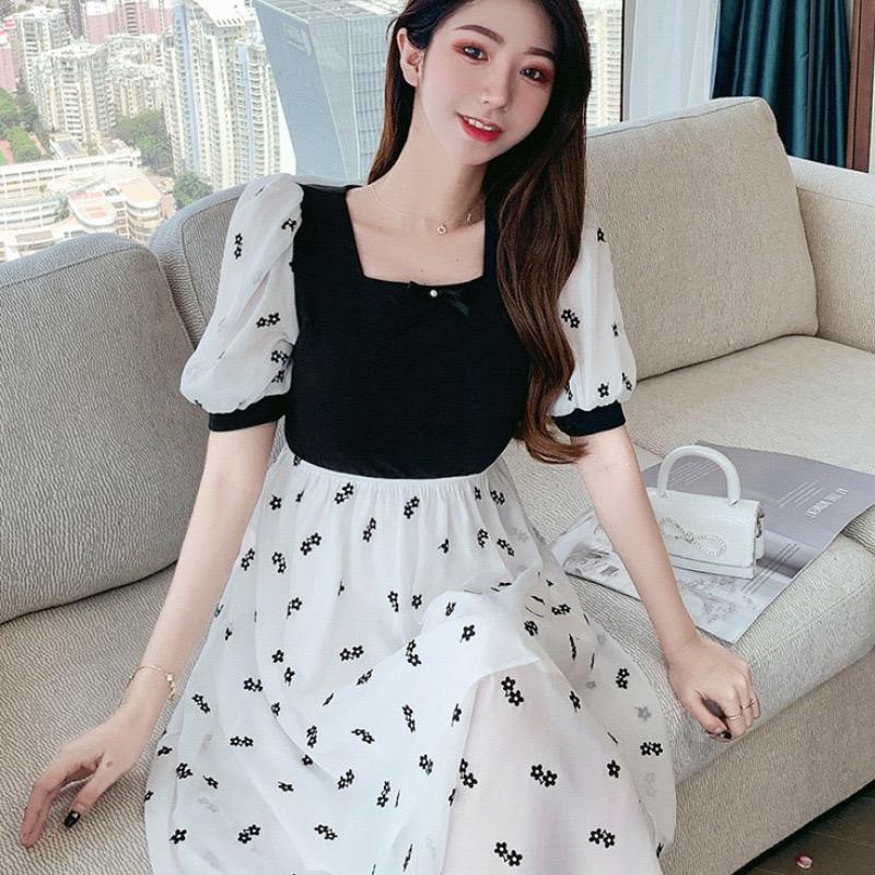 [littlecrab] Dress Square Neck Hitam Putih Dot Long Dress Atasan Hitam Karet Gaun Putih Motif Bunga Hitam Lengan Balon Pendek Simple Berkualitas Kasual Simply Korean Style