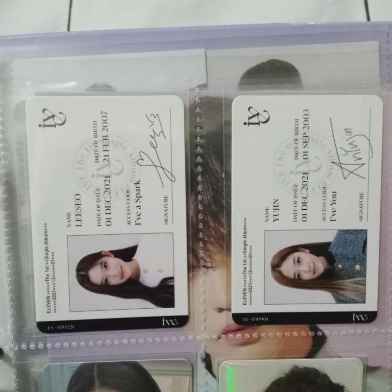 ID CARD IVE YUJIN LEESEO | BOOKED
