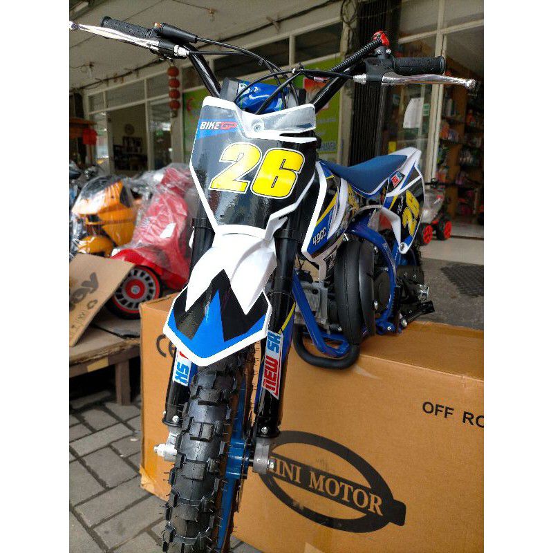 MOTOR MEDIUM TRAIL NEW SK DENGAN RANGKA KOKOH BODY BESAR MESIN 2 TAK
