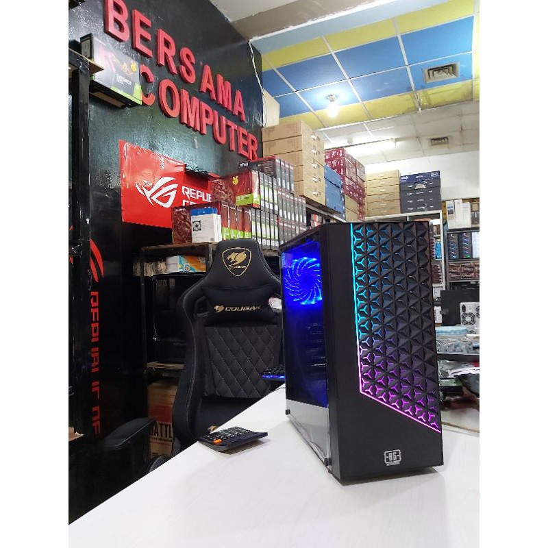 PC gaming desain editing core i7 ram 16 gb ssd 240gb vga 2gb baru