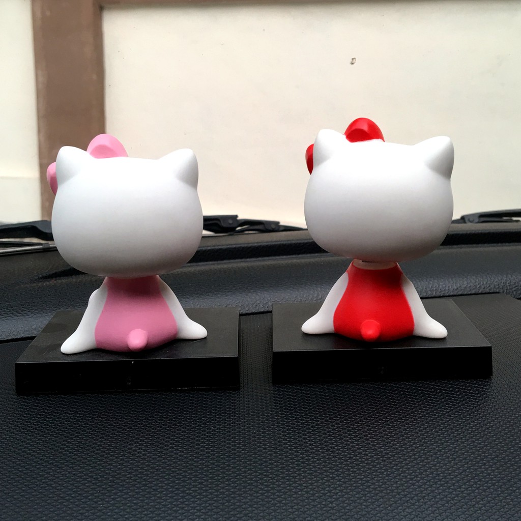 Boneka Figure Miniatur Pajangan Mobil Hello Kitty Hellokitty