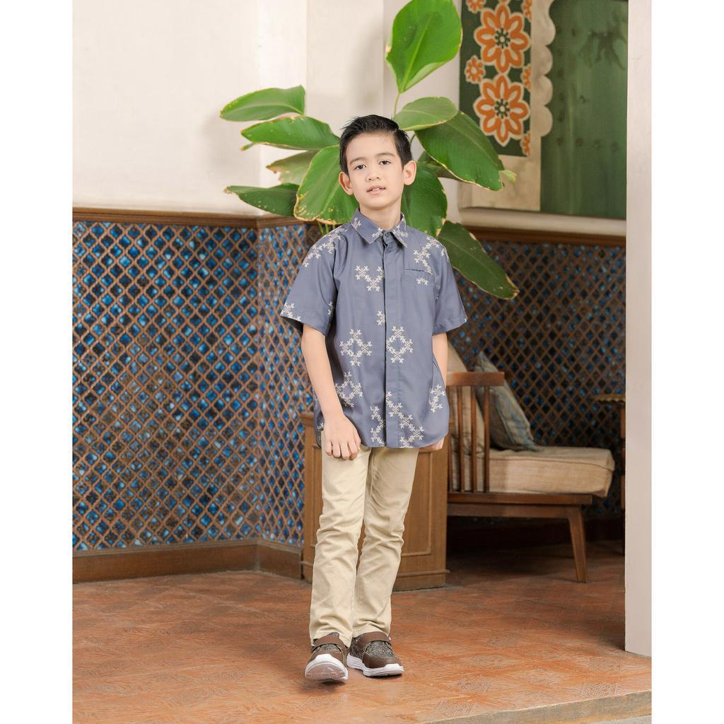 Aluna Boy Shirt - 4 Warna | Zysku Xena