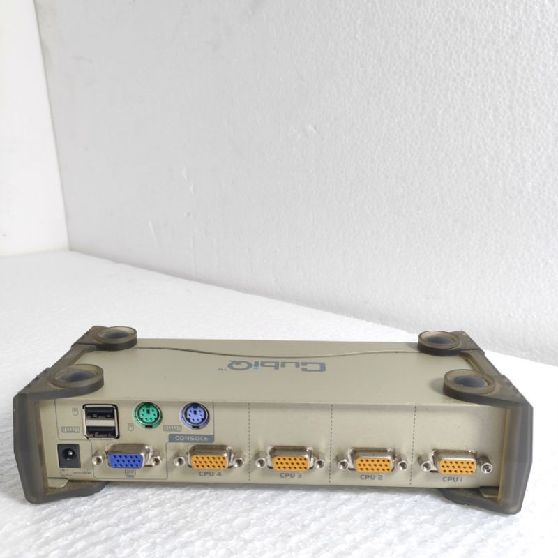 ATEN KVM Switch Ps/2-USB 4-Port (CS84U)