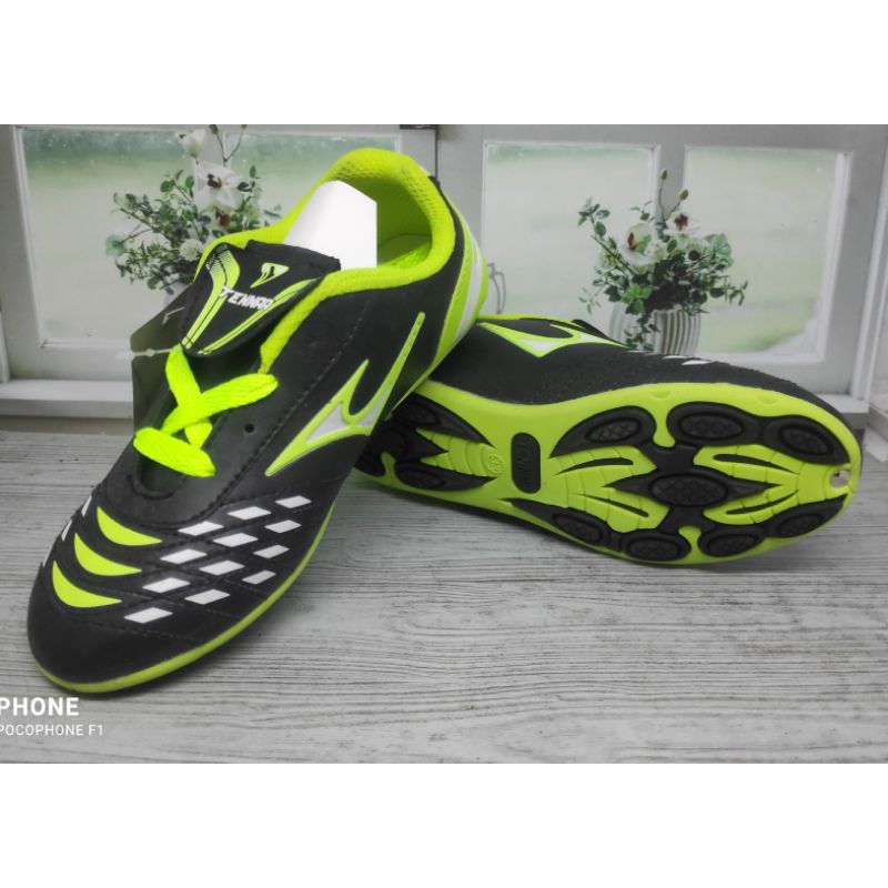 SEPATU FUTSAL ANAK MERK TENAR 29-33