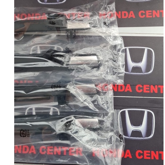 pelipit karet kaca luar weather strip luar honda crv re gen3 2007 2008 2009 2010  2011 2012 depan bagian kiri