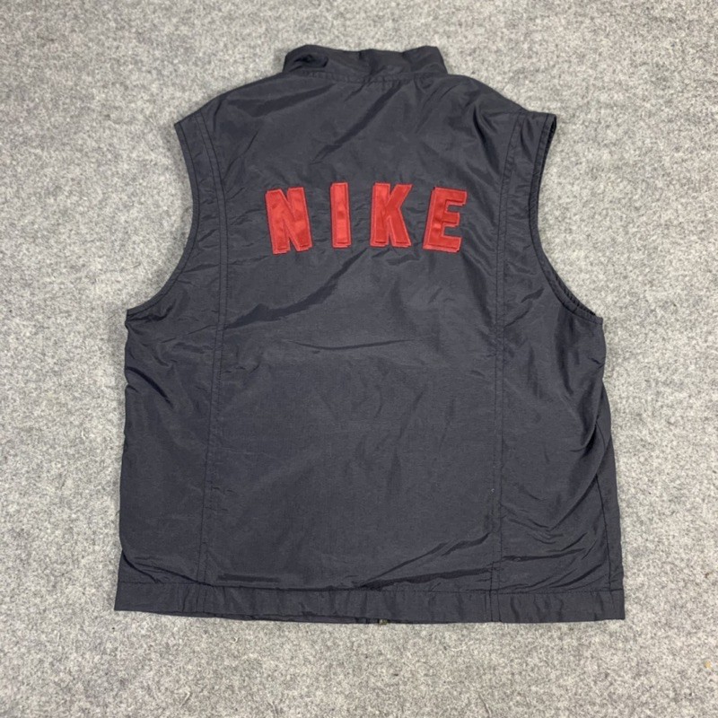 nike vest