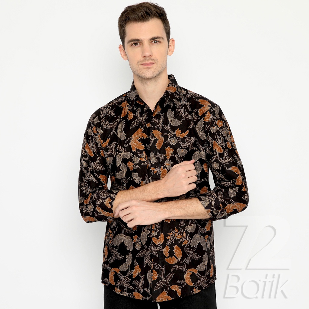 BATIK COUPLE KELUARGA  Kemeja Rok Lilit Instan Batik Pria Lengan Panjang Slimfit Premium Hitam Orange 728632 Cap 72 - Baju Kemeja Atasan Pakaian Batik Couple Cople Pria Cowok Laki Laki Remaja Keluarga Lengan Panjang Modern Slimfit Premium Kekinian