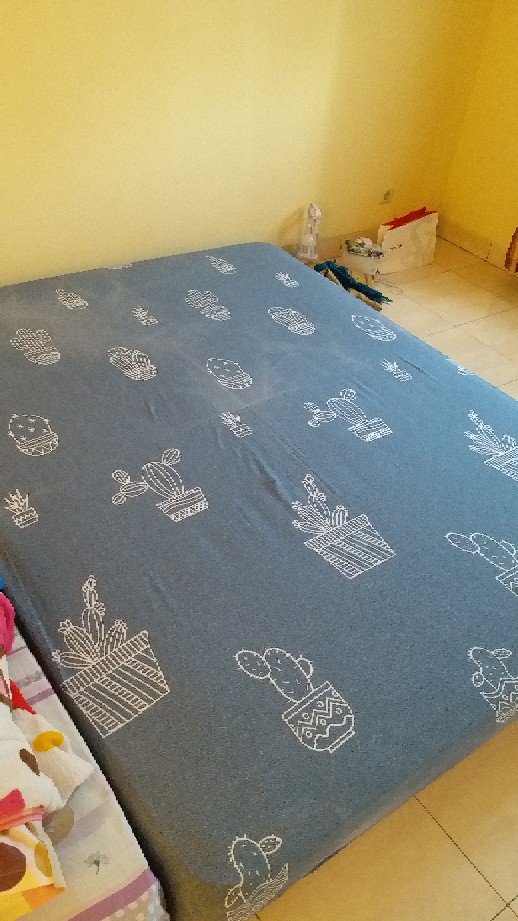 Sprei Anti Geser Sweety Ungu