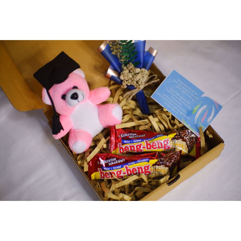 

Hampers wisuda, kado ulang tahun, kado aniversary unik