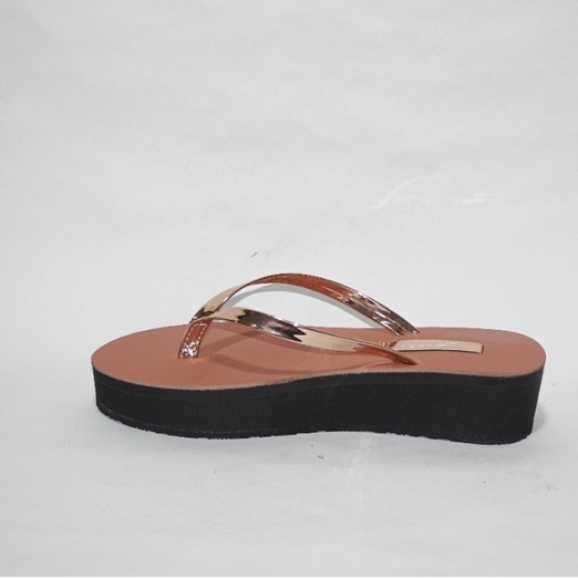 FREYA BY YARA PAPAKE SANDAL JEPIT WANITA SPON SOL KARET TALI METALIK-3