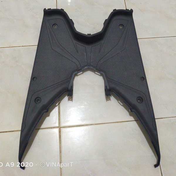 step floor bordes pijakan kaki Vario techno 125 fi Kzr non original