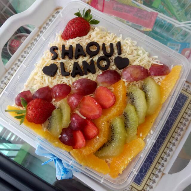 

SALAD BIRTHDAY MURAH