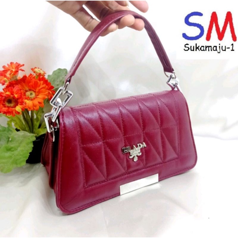 Tas Selempang Wanita Aplilasi Parada Bahal Premium Fashion / Tas Selempang Wanita Fashion Premium