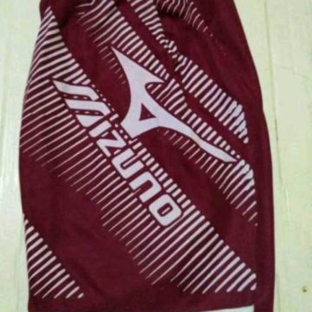 Celana pendek mizuno