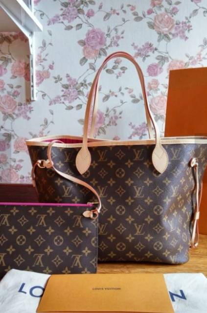 harga tas lv neverfull