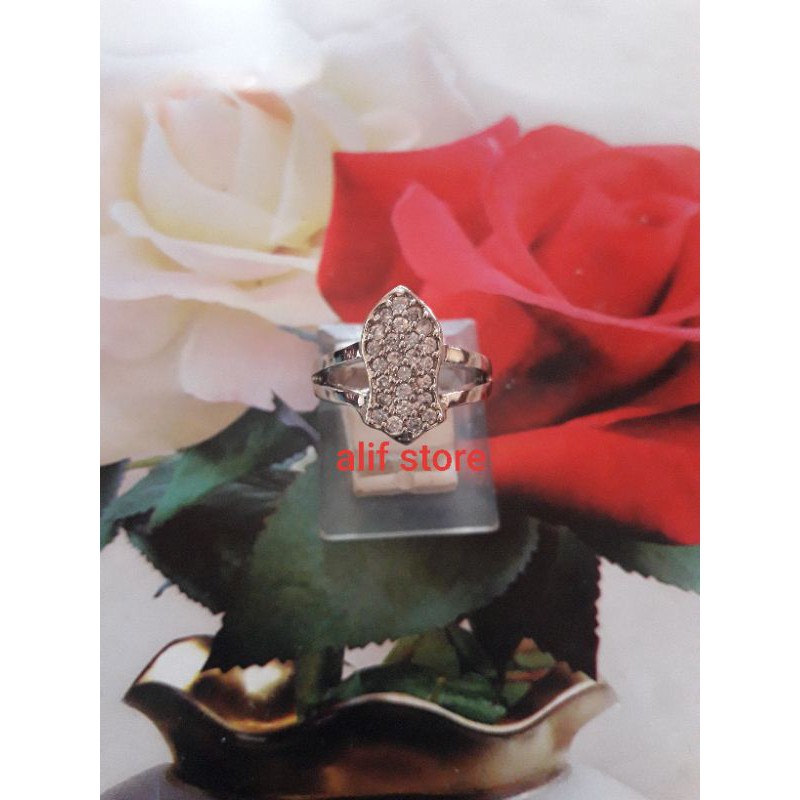 cincin terompah permata wanita.batu zirkon