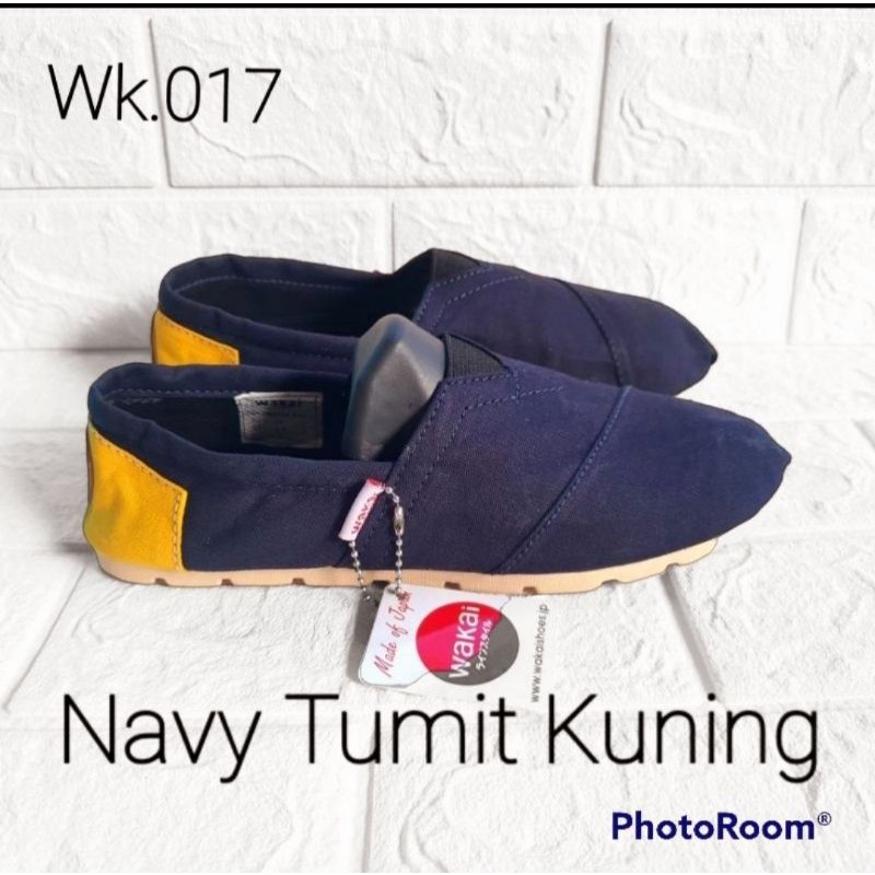 Slip on wakai nevi tumit kuning/ slip on unisex dewasa termurah