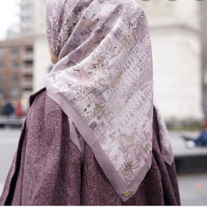 BUTTONSCARVES NEW YORK 1 PURPLE DOVE VOAL REG SPLIT