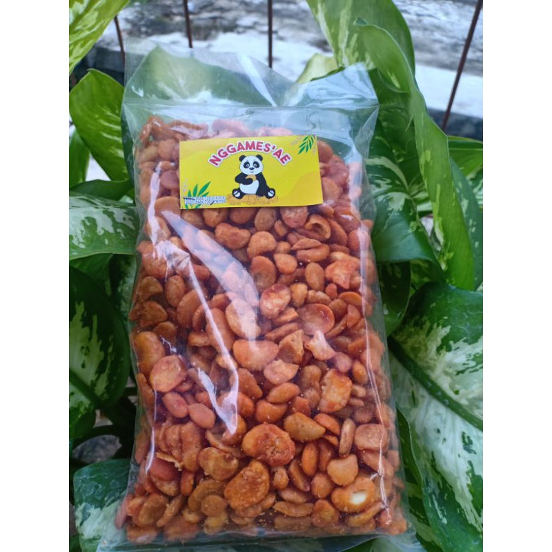 

Kacang Koro kupas rasa balado 200 gram camilan kiloan termurah