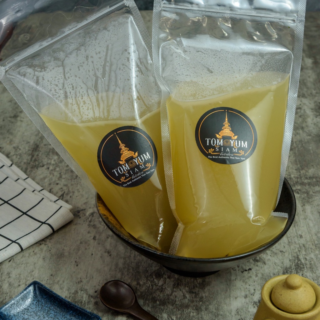 

Sup Kaldu Ayam Chicken Collagen Soup dibuat dari rebusan 100% 1 liter