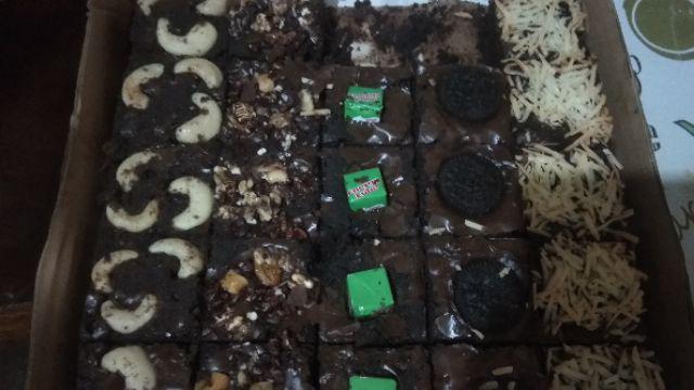 Brownis Sekat Brow_nie