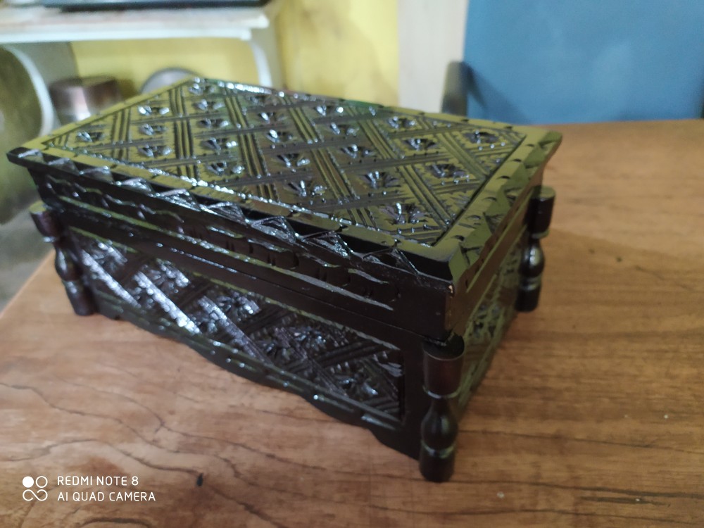 Box Kotak Hitam Kayu Jati Ukir Ukiran Pahat Tempat Penyimpanan Perhiasan Pernak Pernik