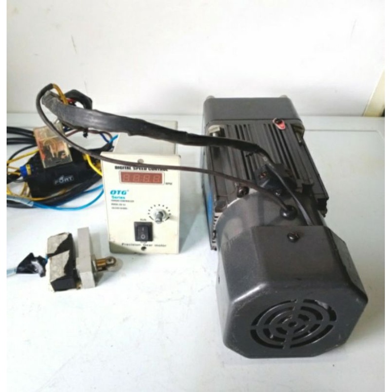 Ac Motor Gearbox 220V 60W Ratio 1:10 lengkap Sama Speed Controller