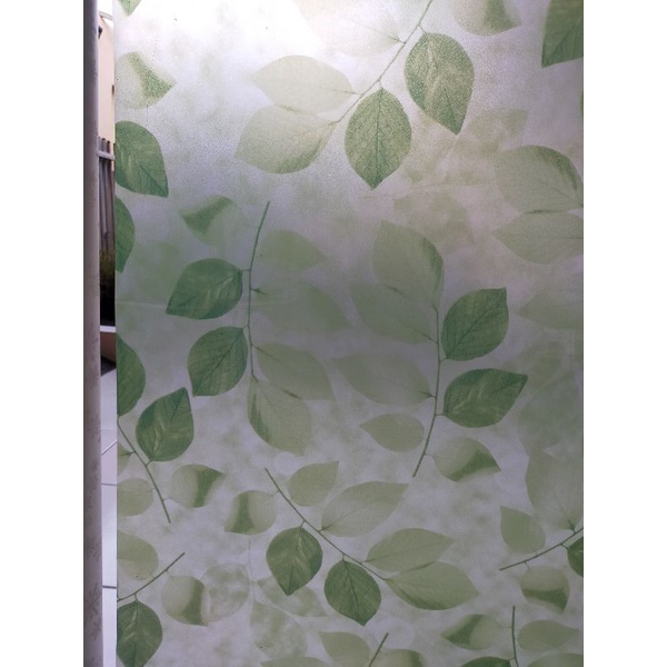 stiker kaca motif daun hijau muda tua