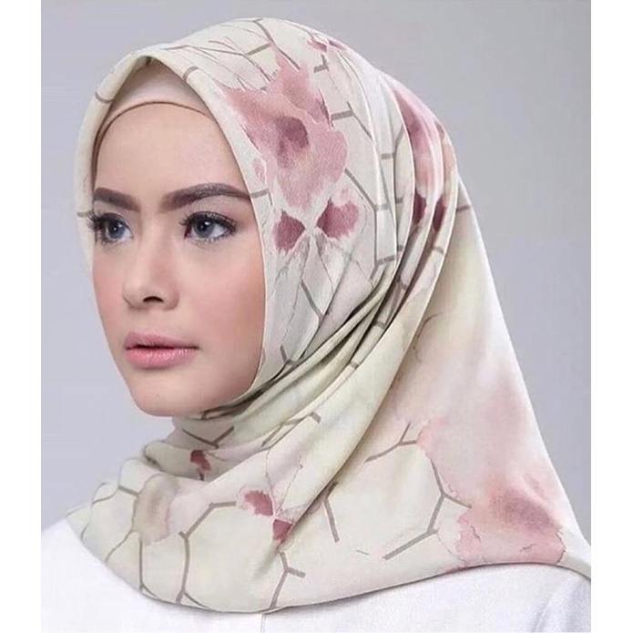 Ria Miranda Kami PreLoved by Owner - Amber - Dawa - Jemima