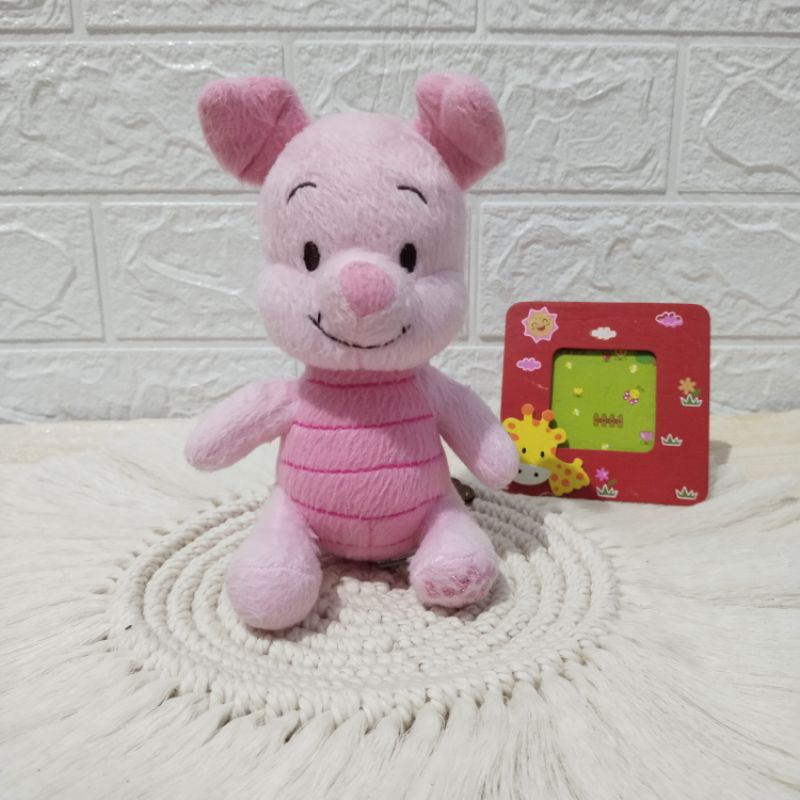 boneka piglet winnie the pooh
