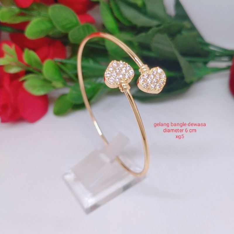 Gelang Tangan Bangle Fleksibel Wanita Titanium Xuping Perhiasan Aksesoris Fashion Lapis Emas Anti Luntur